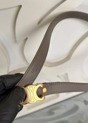 SALE
Celine Thin 15 mm Triomphe Belt
Hakiki Deri A+ Plus - Görsel 7