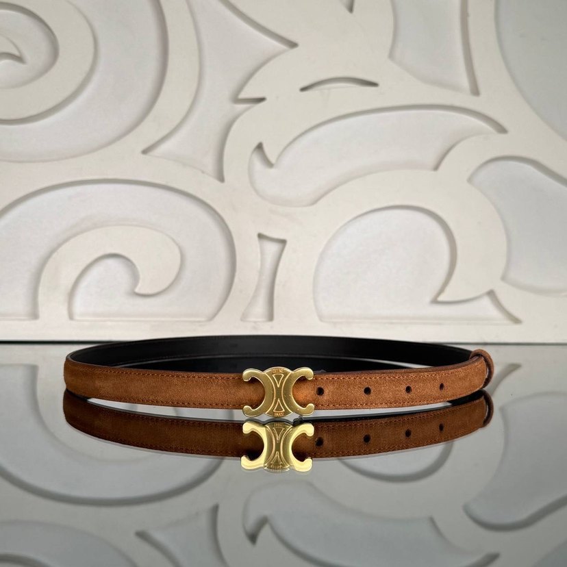 SALE
Celine Thin 15 mm Triomphe Belt
Hakiki Deri A+ Plus - Görsel 2