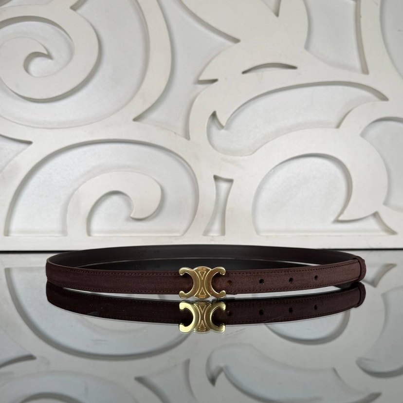 SALE
Celine Thin 15 mm Triomphe Belt
Hakiki Deri A+ Plus - Görsel 3