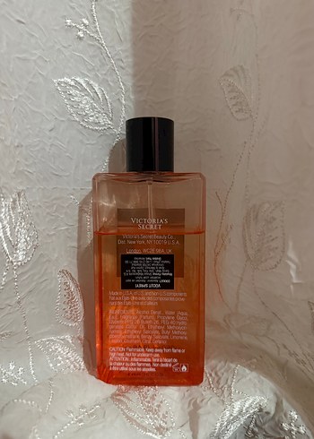 Beden Renk Victoria's Secret Bombshell Sundrenched Kadın Parfümü