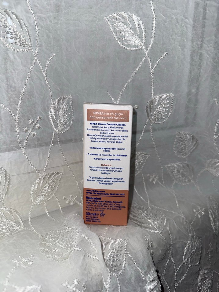 Nivea Derma Control Roll-On - Görsel 2