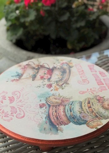 Pastel Renkli Bahçe Temalı Dekoratif Sunumluk - Görsel 5