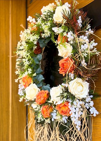 Beyaz ve Turuncu Çiçekli Kapı Süsü - Görsel 2