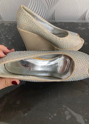 Beyaz Payetli Yüksek Topuklu Kadın Abiye Ayakkabı tanca 37 - Görsel 10