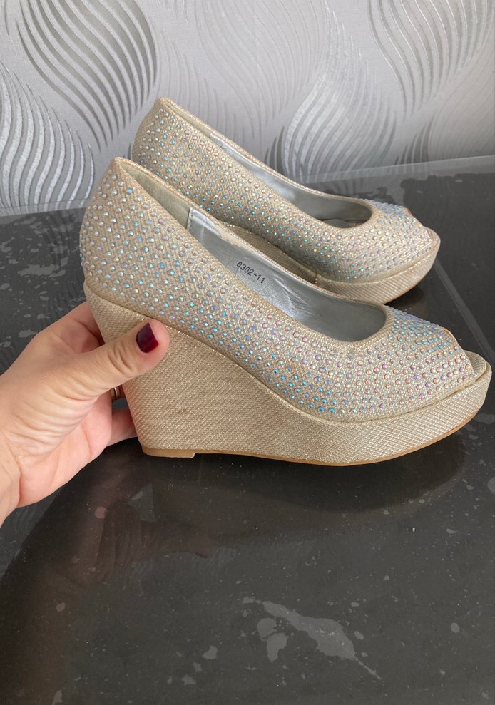 Beyaz Payetli Yüksek Topuklu Kadın Abiye Ayakkabı tanca 37 - Görsel 3