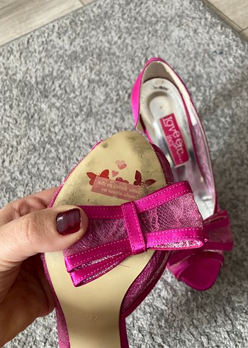 Dantel Detaylı Parlak Pembe Yüksek Topuklu Ayakkabı - Görsel 8