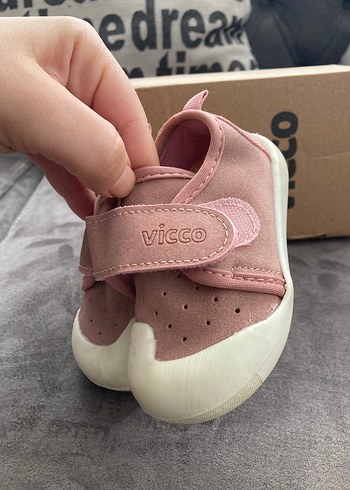 Kız Çocukları İçin İlk Adım Ayakkabısı Velcro - Görsel 4