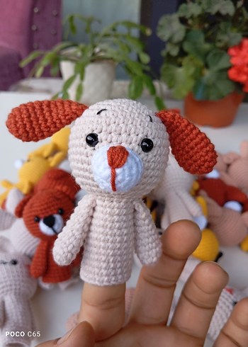 Renkli El Örgüsü Parmak Kuklaları - Görsel 4