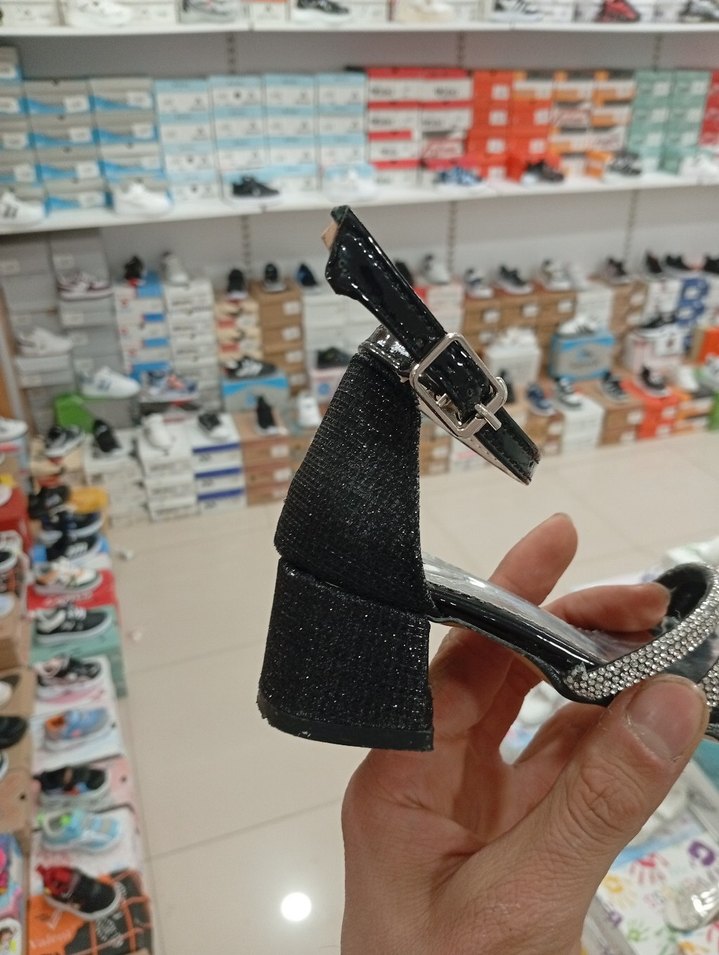 Renkli Yılan Desenli Payetli Topuklu çocuk Ayakkabı - Görsel 3