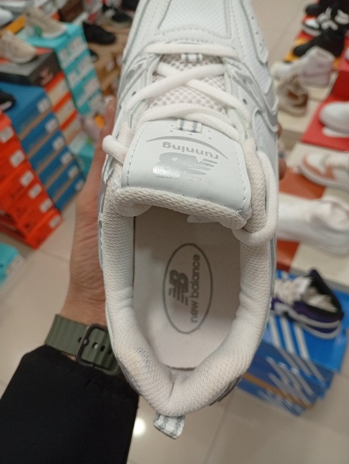 New Balance Beyaz Bağcıklı Spor Ayakkabı - Görsel 5