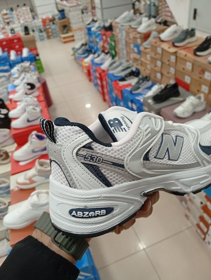 Gri Desenli Beyaz Kadın Spor Ayakkabı - Görsel 3