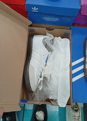 Beyaz Adidas Samba Kadın Spor Ayakkabı - Görsel 4