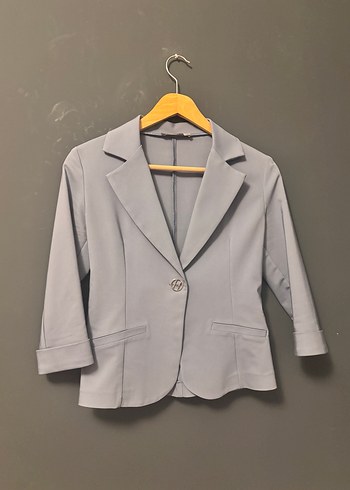 Gri Kadın Düğmeli Keten Blazer Ceket