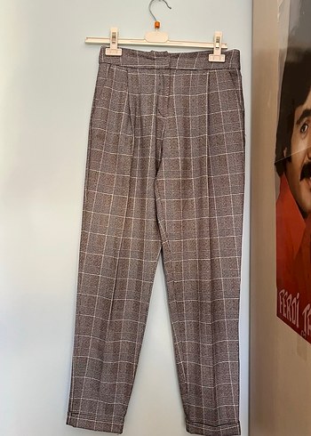 Gri Pilili Midi Kumaş Pantolon