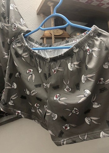 xl Beden Alt üst şortlu takım
