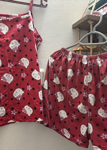 Diğer Kırmızı Desenli Kadın Mini Pijama Takımı