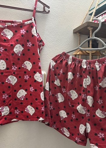 Kırmızı Desenli Kadın Mini Pijama Takımı
