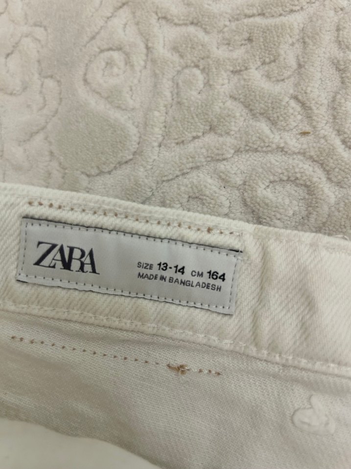 Kı çocuk  Beyaz Pamuklu Mini Kot Şort - Görsel 2