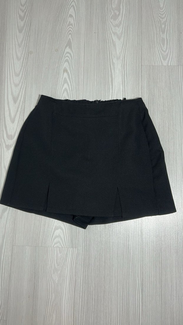 Siyah Pilili Mini Etek - Görsel 2