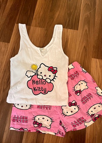 Miorre Hello Kitty Desenli Kısa Pijama Takımı