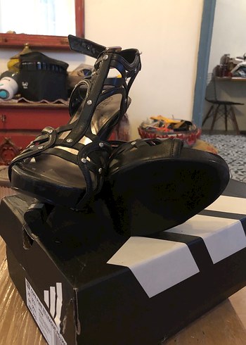 Kadın Siyah Platform Topuklu GUESS 39 - Görsel 6