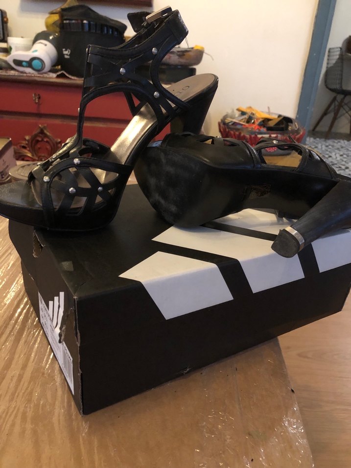 Kadın Siyah Platform Topuklu GUESS 39 - Görsel 4