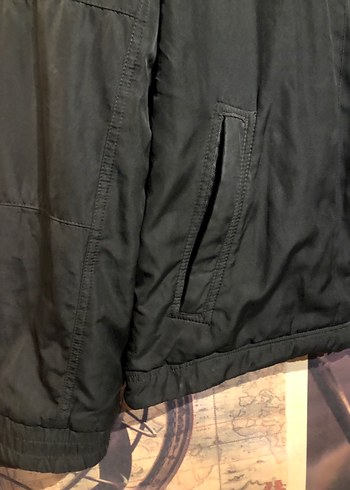 Erkek Siyah Fermuarlı Yüksek Yakalı Ceket - Görsel 3