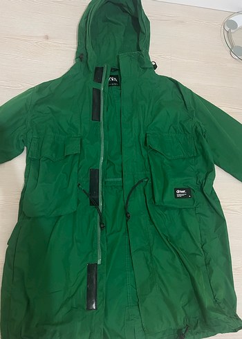 Kadın Yeşil Kapüşonlu Rahat Kesim rüzgarlık - Görsel 2