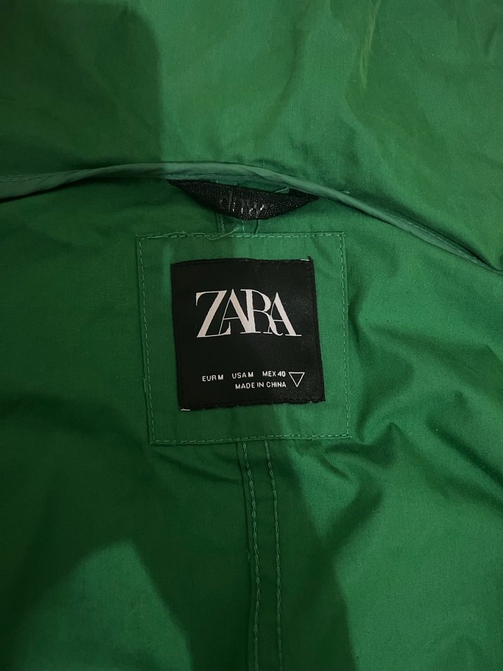 Kadın Yeşil Kapüşonlu Rahat Kesim rüzgarlık - Görsel 4