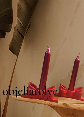 Kelebekli Beyaz Mumluk ve Kalp Desenli Mum - Görsel 3