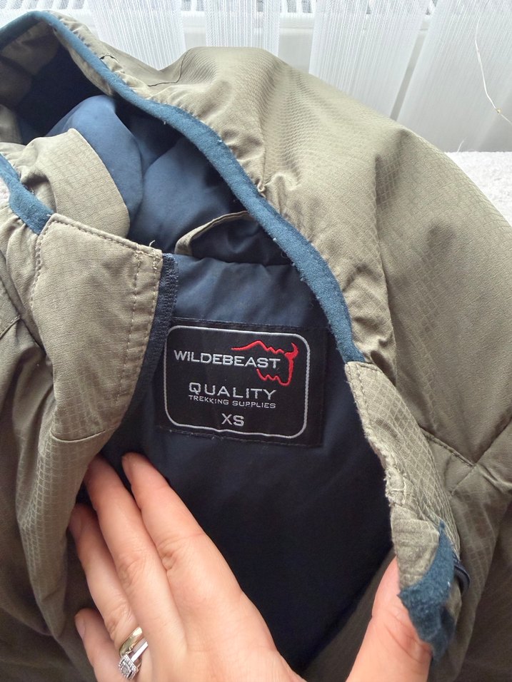 Gri Fermuarlı Kadın Spor Ceket - Görsel 2