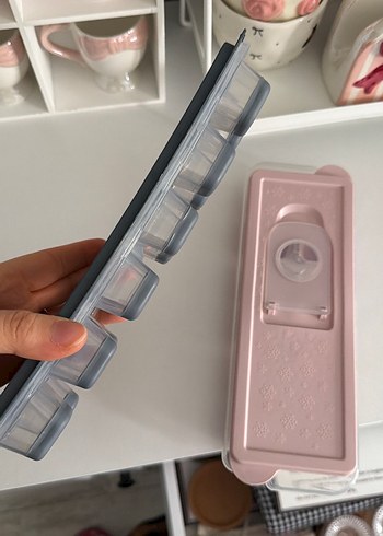 Pembe ve gri buzluk kabı - Görsel 2