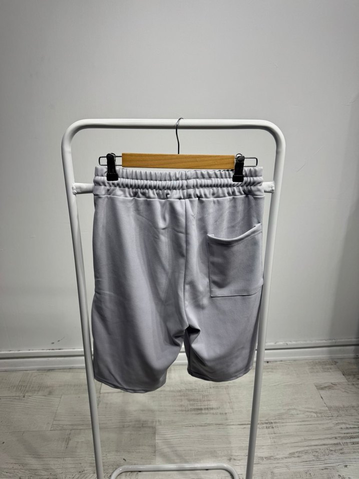 Gri Spor Erkek Şort Rahat Kesim - Görsel 2