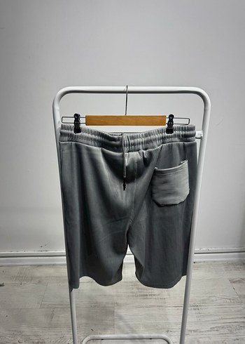 Gri Rahat Kesim Erkek Mini Denim Şort - Görsel 2