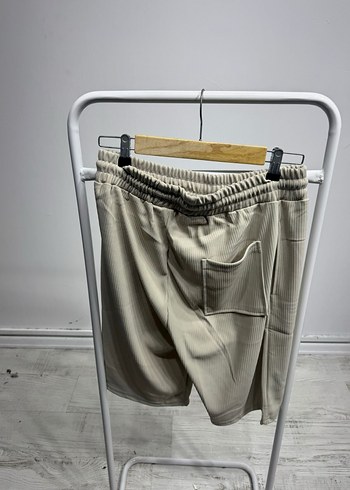 Bej Keten Rahat Kesim Erkek Şort - Görsel 2