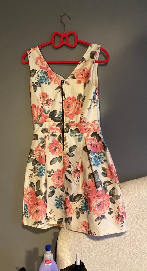 Çiçek Desenli Midi Vintage Elbise - Görsel 2