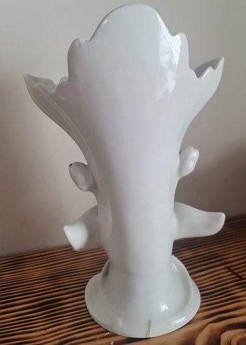 Fransız antika Çiçek Detaylı Beyaz Gri sari varaklı Seramik Vazo - Görsel 4