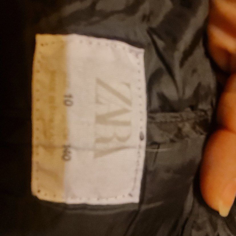 zara Siyah Kapüşonlu ince kapitoneli Kadın Kışlık Mont - Görsel 4