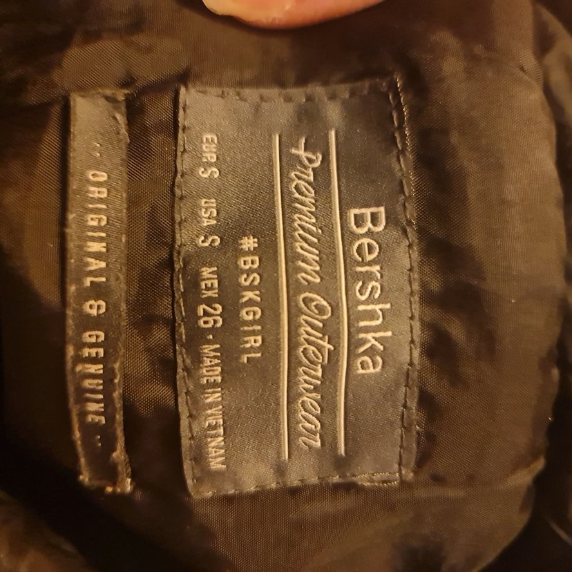 berska Siyah Düğmeli fermuarlı kapitoneli Günlük Mont - Görsel 5