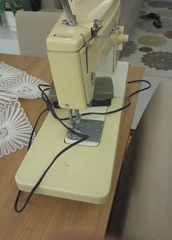 gritzner Beyaz ve Dikiş Makinesi - Görsel 3