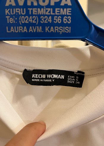 göğüs desenli tshirt s beden - Görsel 4