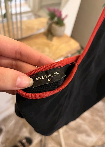 River Island Kırmızı İpli Askılı Kadın Boyundan Bağlamalı Crop