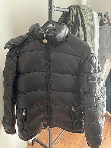 Moncler siyah mont.