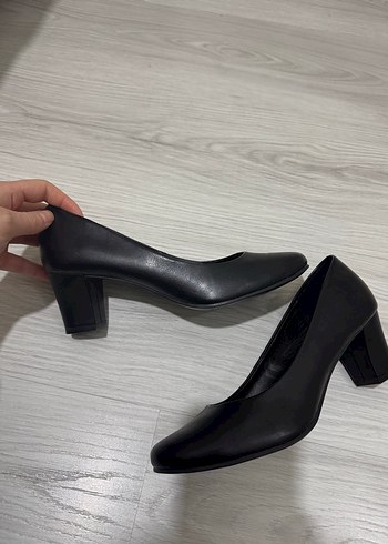 Kadın Siyah kalın Topuklu ayakkabı - Görsel 2
