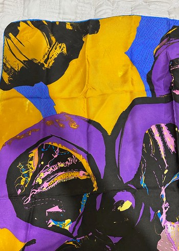 Cacharel ipek eşarp - Görsel 4