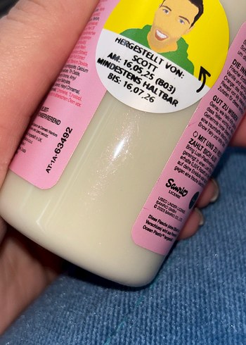 Lush x Hello Kitty ve Arkadaşları Duş Jeli - Görsel 8