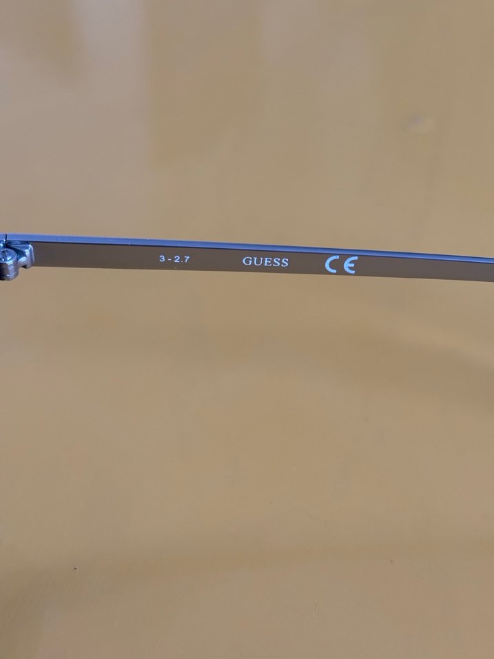 Guess güneş gözlüğü - Görsel 5