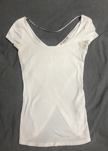 xs Beden beyaz Renk Bershka Beyaz V Yaka Kısa Kollu ve şort