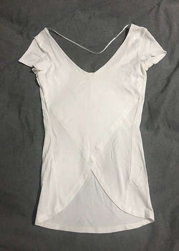 xs Beden Bershka Beyaz V Yaka Kısa Kollu ve şort