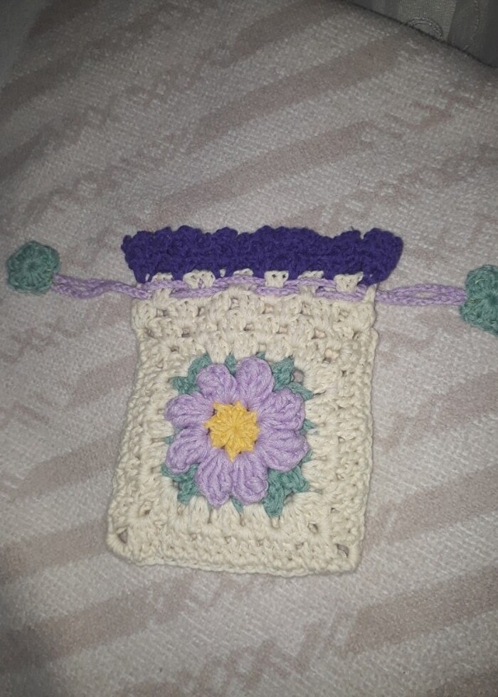 Çiçekli Örgü motifli kese çanta - Görsel 2